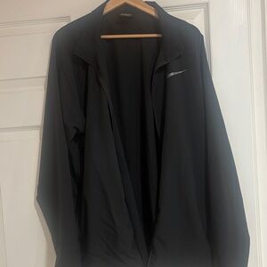 Nike Men's Black Windbreaker Jacket
